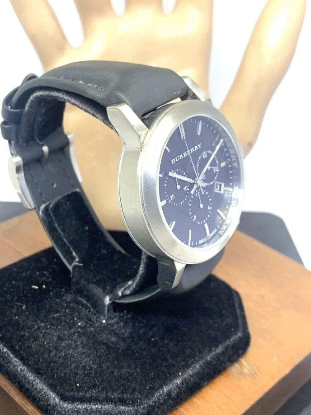 Burberry Men's Watch BU9356 Swiss Quartz Chronograph Black Dial Black Strap 42mm